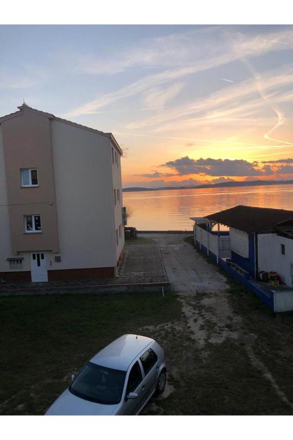 Beach Front Paradise Apartment Sukošan Exteriér fotografie